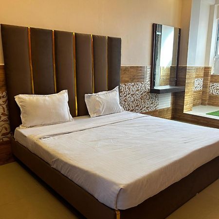 Hotels7Apple Mahoba المظهر الخارجي الصورة