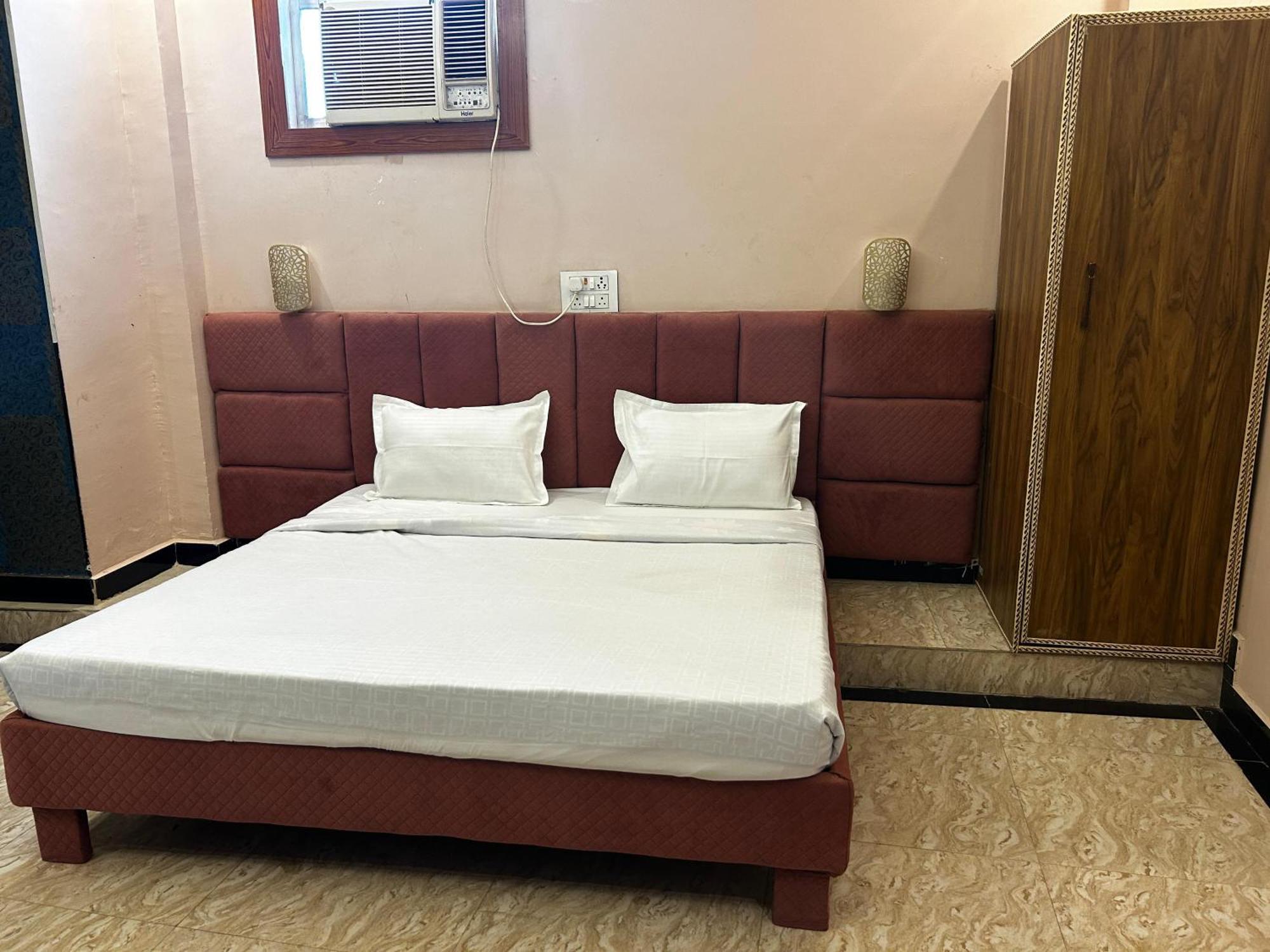 Hotels7Apple Mahoba المظهر الخارجي الصورة