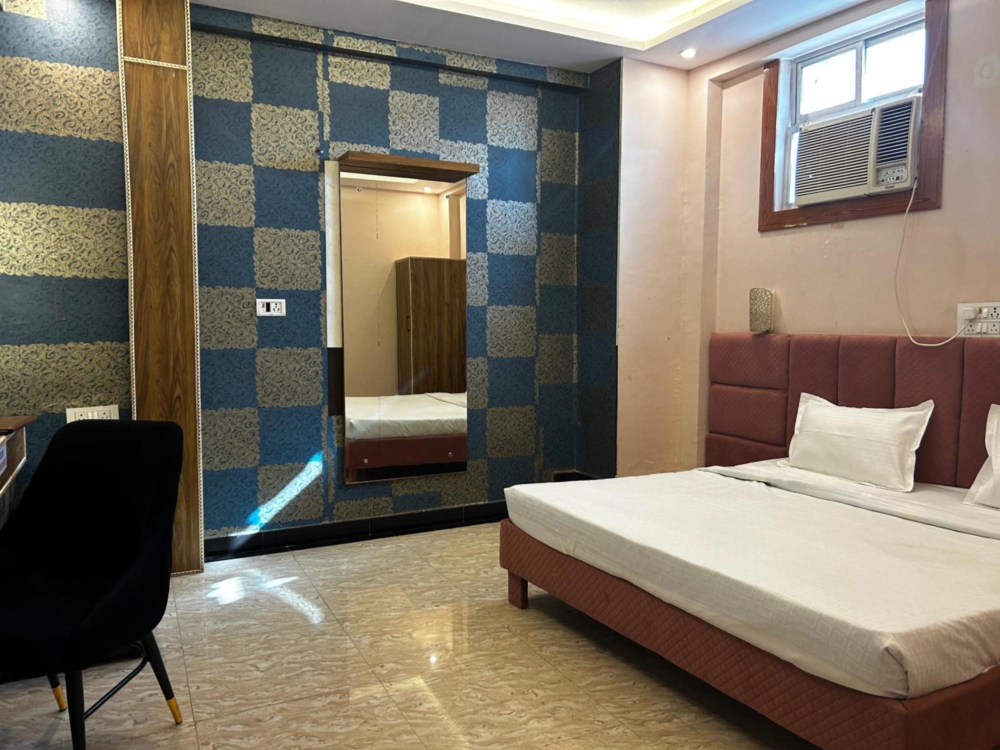 Hotels7Apple Mahoba المظهر الخارجي الصورة